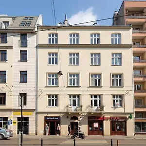 apartament-w-sercu-krakowskiego-kazimierza.krakowhotelspoland.com/